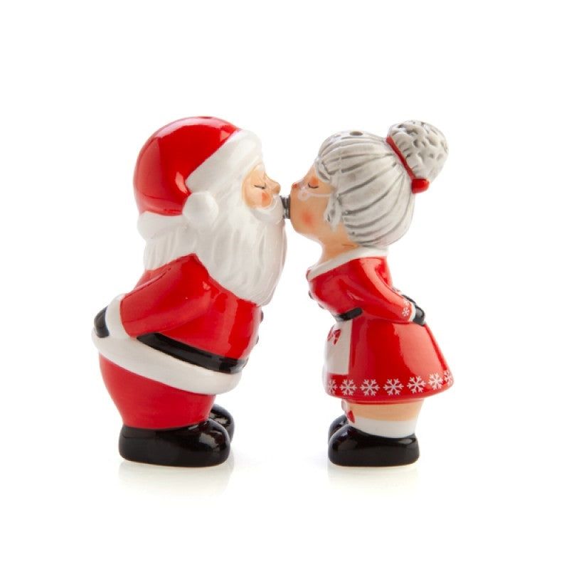 Santa Mrs Clause Salt Pepper Set