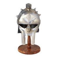 Thumbnail for Miniature Gladiator Helmet (Maximus Decimus Meridius)