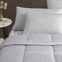 Thumbnail for Accessorize Deluxe Hotel 300GSM Quilt Super King
