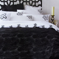 Thumbnail for Accessorize Hypnotic Black Quilt Cover Set Queen