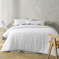 Thumbnail for Big Sleep White Zig Zag Super Soft Tufted Quilt Cover Set King
