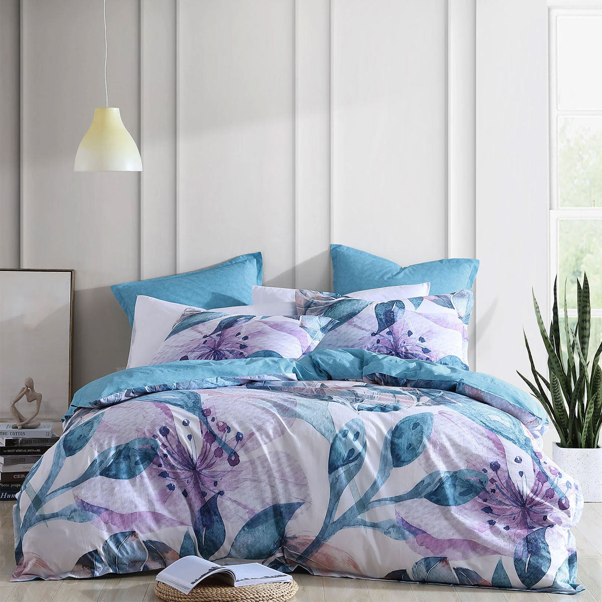 Logan and Mason Teagan Lilac Cotton-rich Percale Print Quilt Cover Set Queen