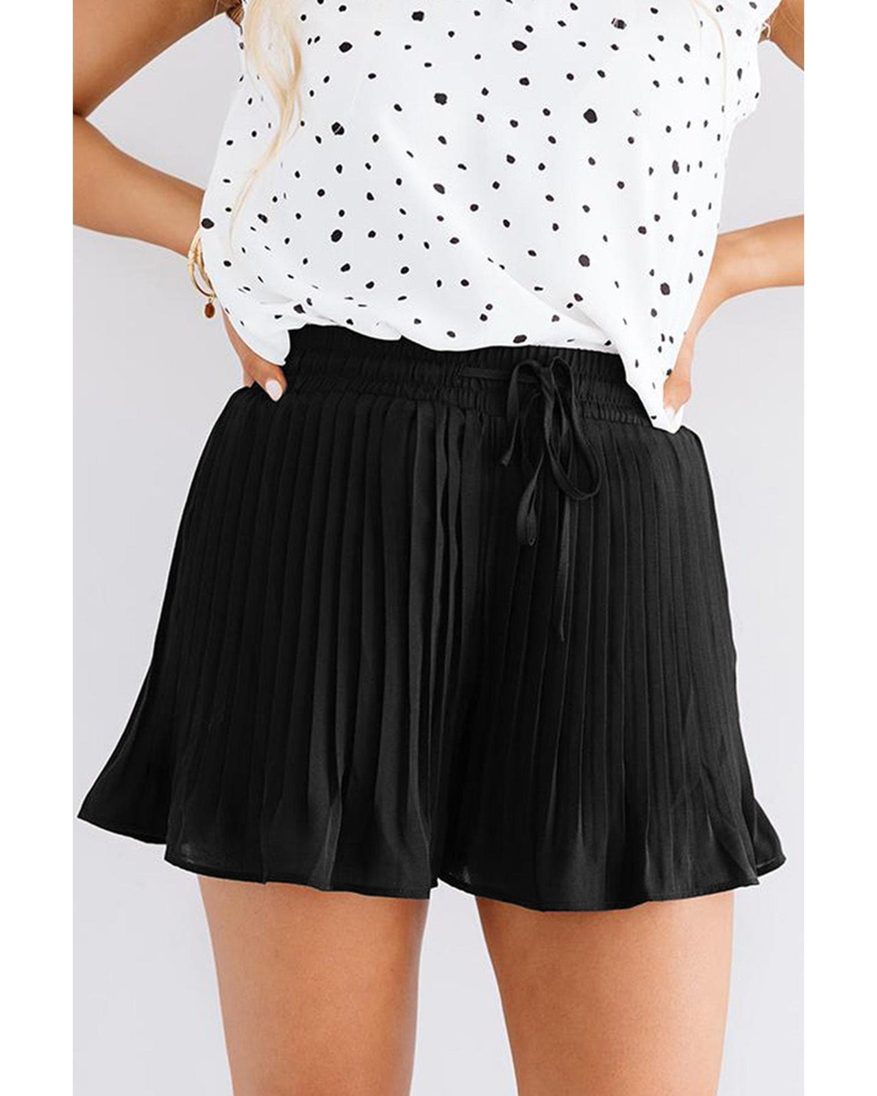 Azura Exchange Pleated Drawstring Waist Shorts - L