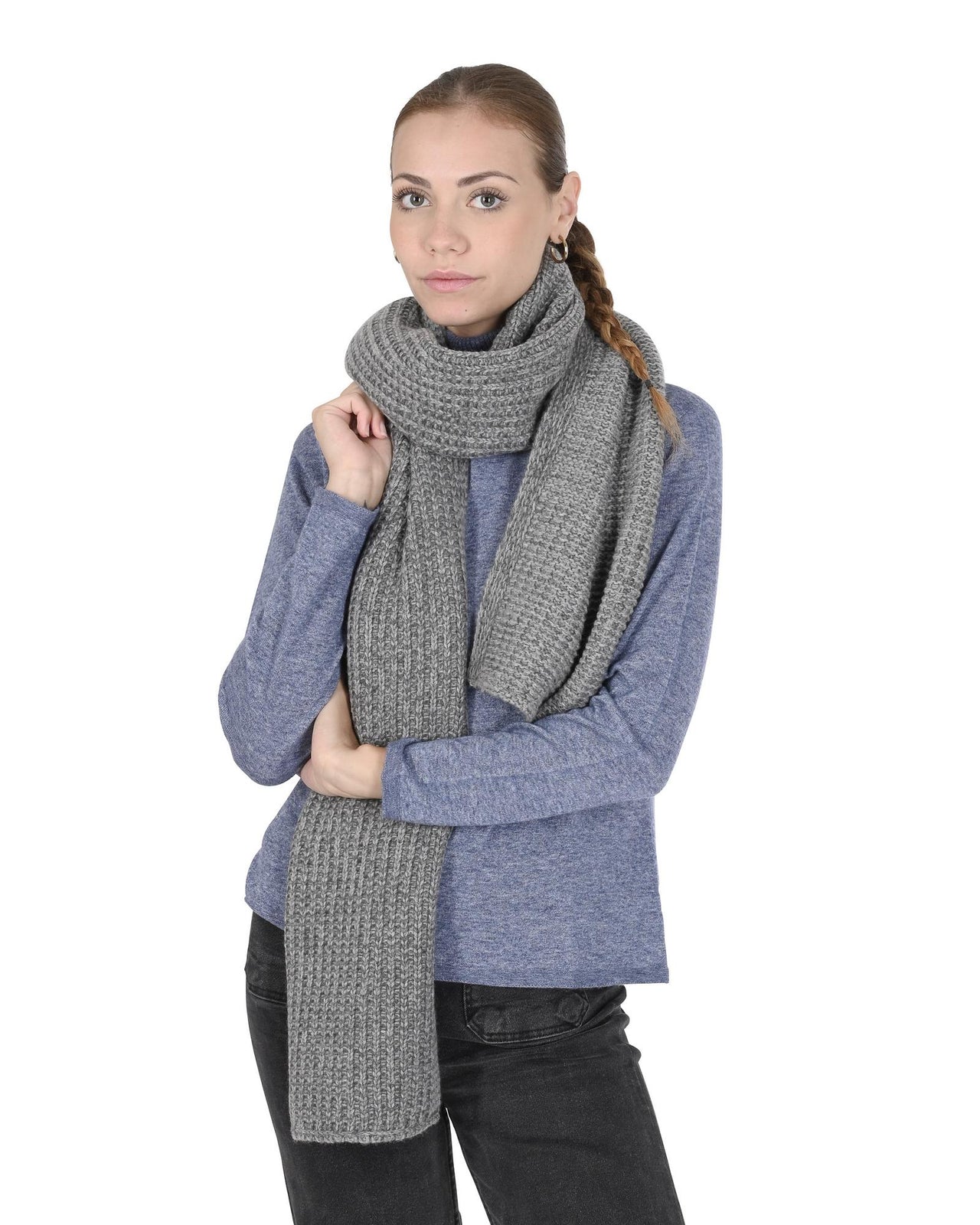 Elegant Italian-made Cashmere Blend Scarf - One Size
