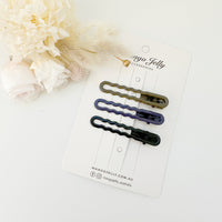 Thumbnail for MANGO JELLY Gloss Glaze Wavy Hair Clips - Basic - One Pack